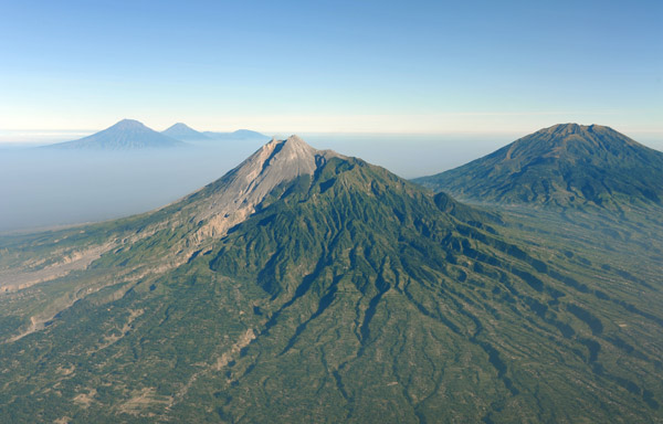 Fly-by of Mt. Merapi, Indonesia