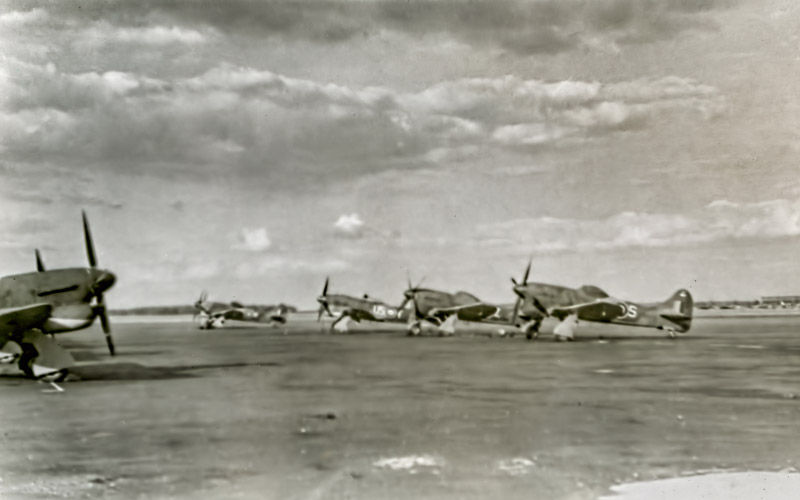 Hawker Tempest V 