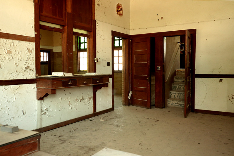 Dublin train depot ticket window