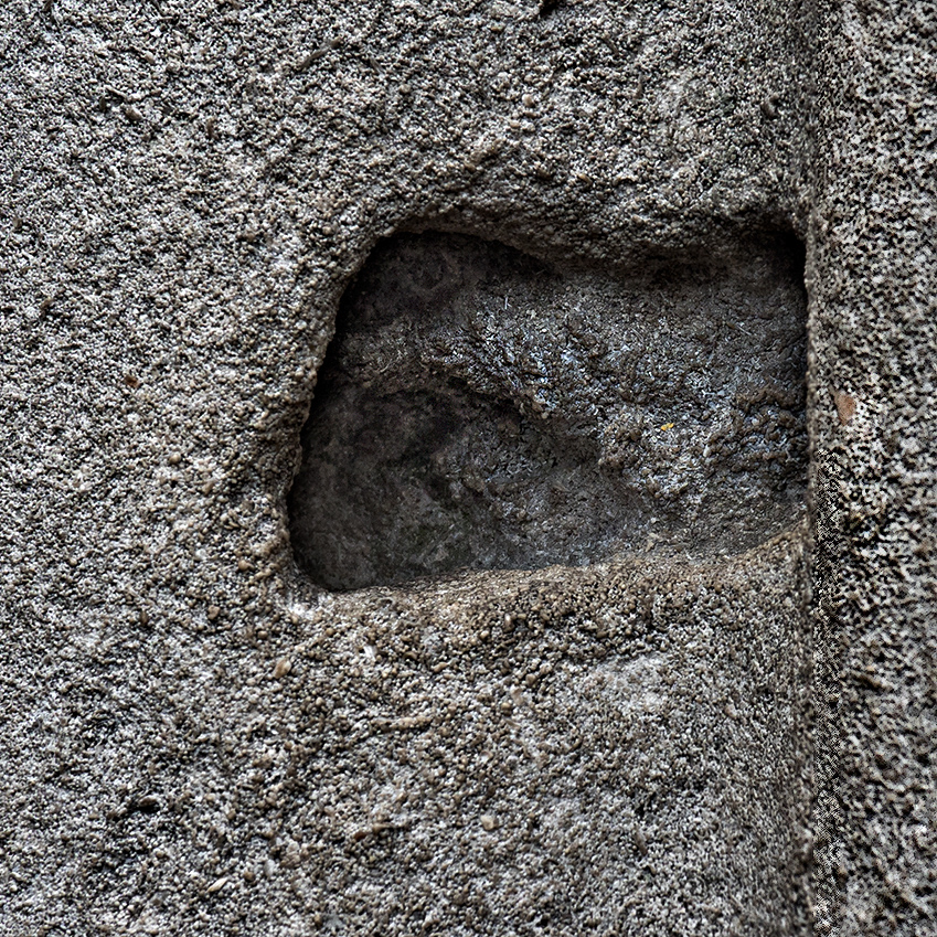 Bullet hole - The General Post Office