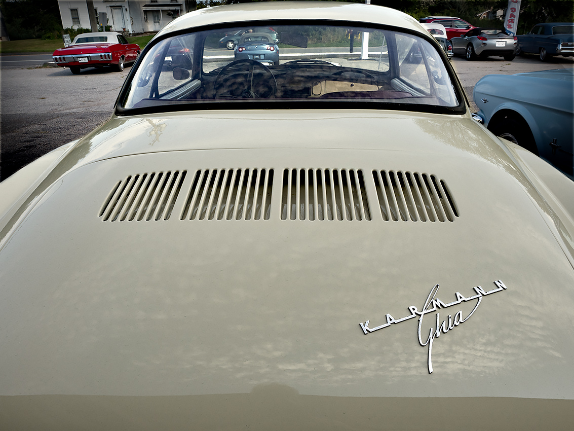 Volkswagen Karmann Ghia 2 of 2
