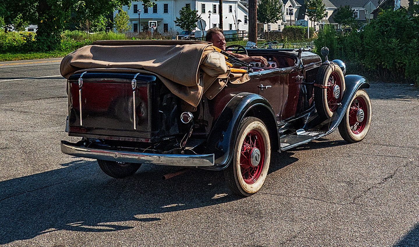 Plymouth-1928 to middle 30s-Front view below