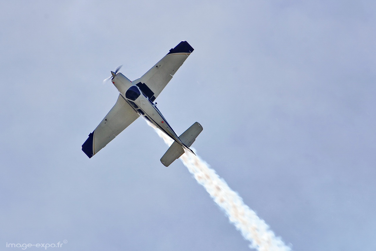 Saint_YanFly_in0276s.jpg