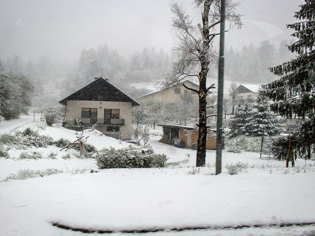 Snowing in Slovenia<br/><h4>*Credit*</h4>