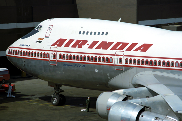 AIR INDIA BOEING 747 200 SYD RF 048 13.jpg