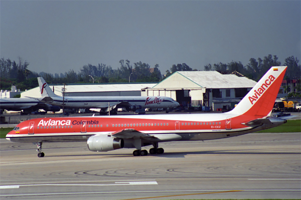 AVIANCA COLOMBIA BOEING 757 200 MIA RF 901 30.jpg