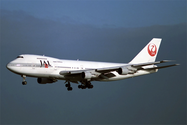 JAPAN AIRLINES BOEING 747 200 SYD RF 786 13.jpg