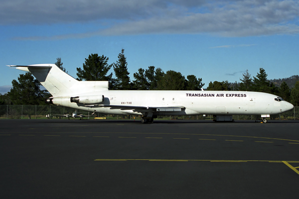 TRANSASIAN AIR EXPRESS BOEING 727 200F HBA RF 1669 3.jpg