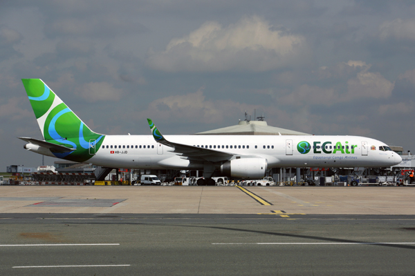 EC AIR BOEING 757 200 CDG RF 5K5A2769.jpg