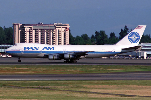 PANAM BOEING 747 100 SEA RF 199 36.jpg