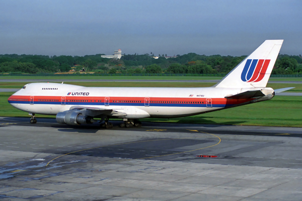 UNITED BOEING 747 200 SIN RF 212 19.jpg