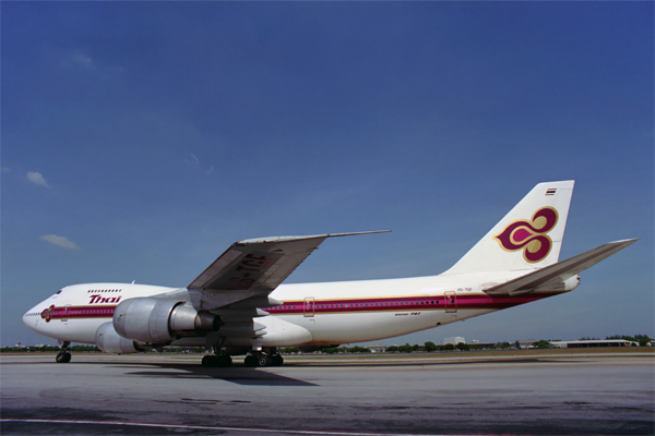 THAI BOEING 747 200 BKK RF 551 10.jpg
