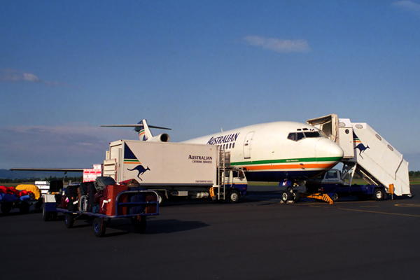 AUSTRALIAN BOEING 727 200 HBA RF 583 7.jpg