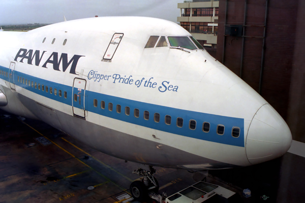 PANAM BOEING 747 100 SYD RF 200 2.jpg