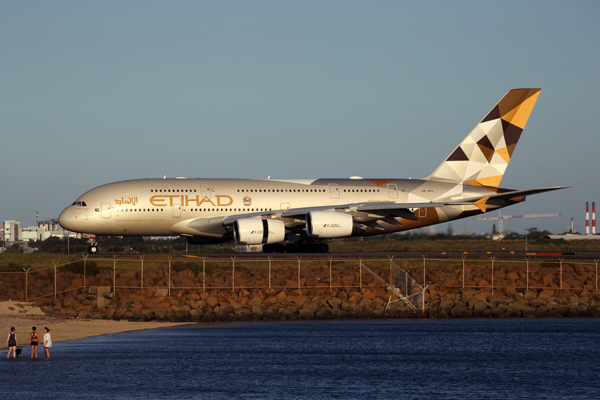 ETIHAD AIRBUS A380 SYD RF 5K5A7184.jpg