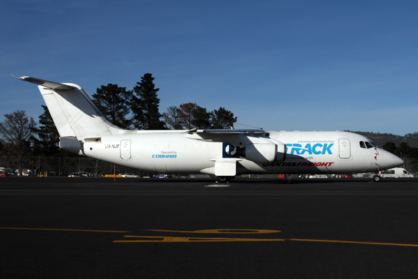 COBHAM QANTAS FREIGHT STARTRACK BAE146 300QT HBA RF IMG 2516.jpg