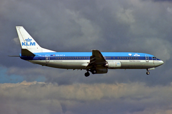 KLM BOEING 737 400 ZRH RF 1301 18.jpg