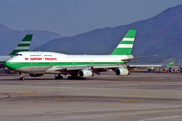 CATHAY PACIFIC BOEING 747 400 HKG RF 1354 16.jpg