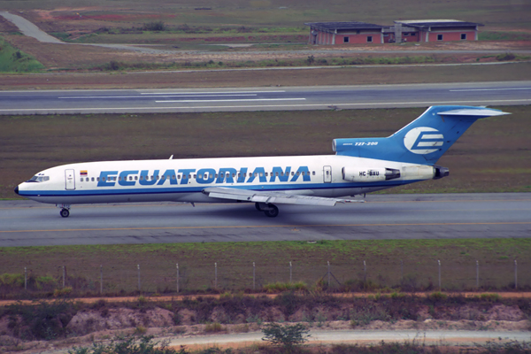 ECUATORIANA BOEING 727 200 GRU RF 1381 32.jpg