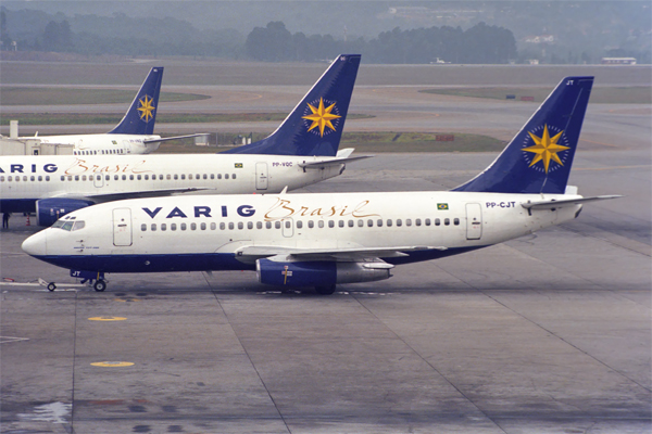 VARIG BOEING 737 200 GRU RF 1378 30.jpg