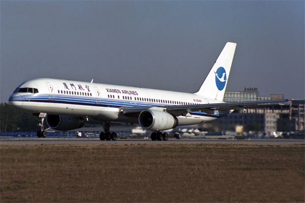 XIAMEN AIRLINES BOEING 757 200 BJS RF 1421 12.jpg