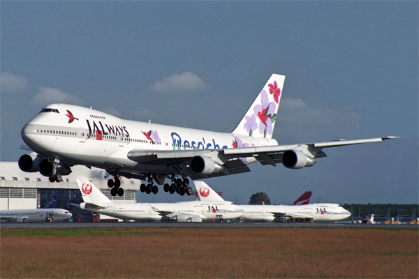 JALWAYS BOEING 747 200 NRT RF 1429 29.jpg