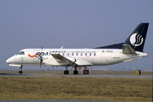 SHANDONG AIRLINES SAAB 340 BJS RF V4444.jpg