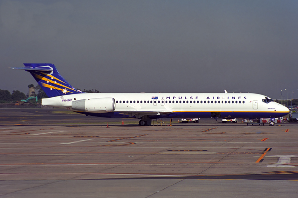 IMPULSE AIRLINES BOEING 717 SYD 1998 RF 1470 35.jpg