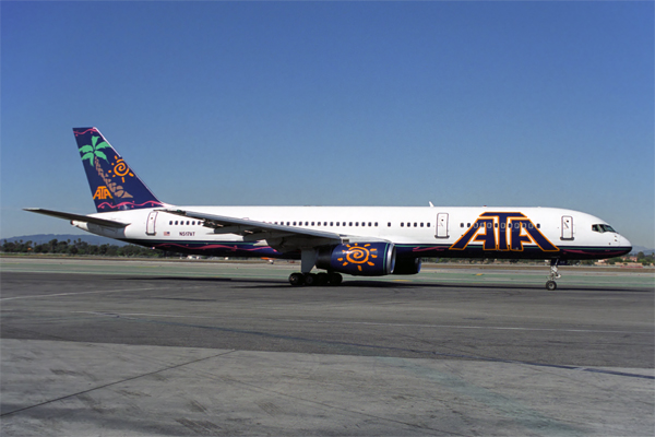 AMERICAN TRANS AIR BOEING 757 200 LAX RF 1508 3.jpg