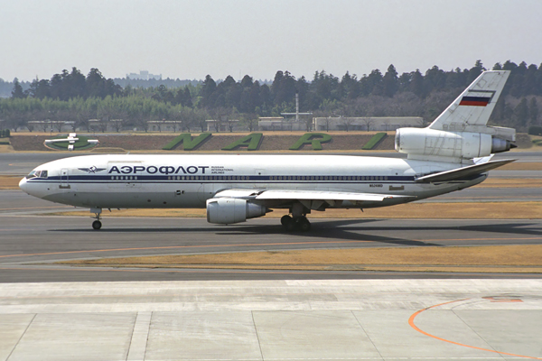AEROFLOT DC10 30CF NRT RF 1526 32.jpg