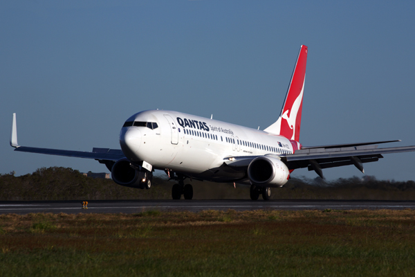 QANTAS BOEING 737 800 BNE RF 5K5A7633.jpg