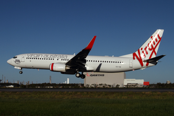 VIRGIN AUSTRALIA BOEING 737 800 BNE RF IMG_2750.jpg