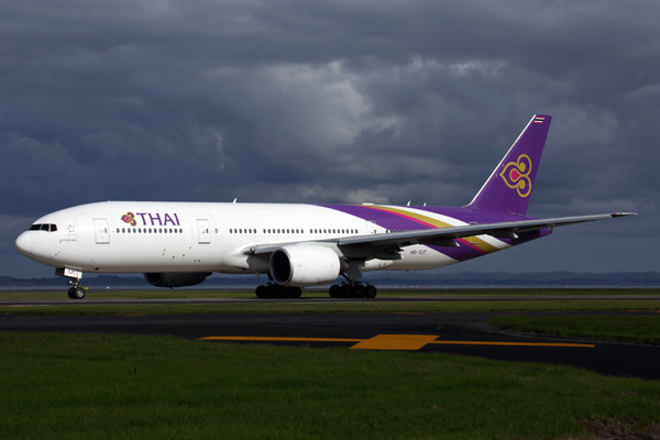 THAI BOEING 777 200 AKL RF 5K5A8081.jpg