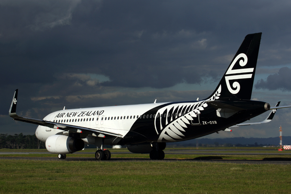 AIR NEW ZEALAND AIRBUS A320 AKL RF 5K5A8280.jpg