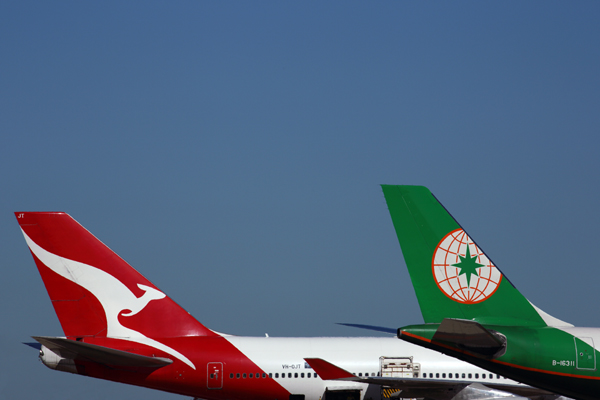 QANTAS EVA AIR AIRCRAFT BNE RF 5K5A7491.jpg