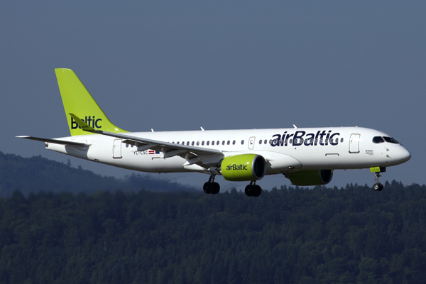 AIR BALTIC AIRBUS A220 300 ZRH RF 5K5A9680.jpg