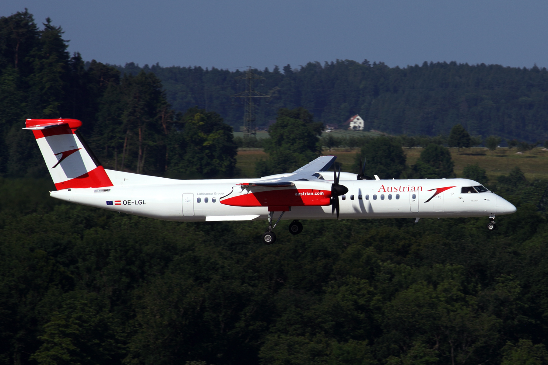 AUSTRIAN DASH 8 400 ZRH RF  5K5A9672.jpg