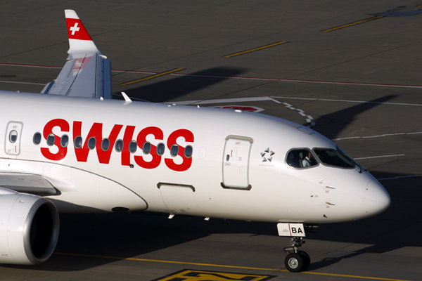 SWISS CANADAIR CS100 ZRH RF 5K5A9479.jpg