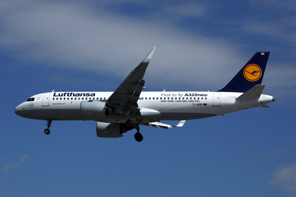 LUFTHANSA AIRBUS A320 NEO LHR RF 5K5A9117.jpg