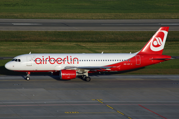 AIR BERLIN AIRBUS A320 ZRH RF 5K5A9446.jpg