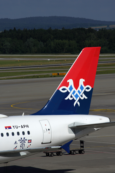 AIR SERBIA AIRBUS A320 ZRH RF 5K5A9691.jpg