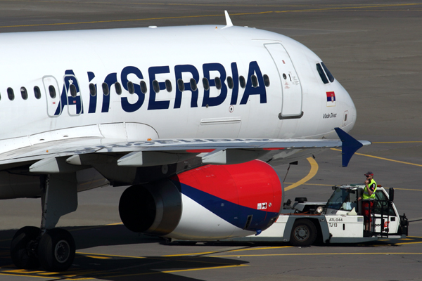 AIR SERBIA AIRBUS A320 ZRH RF 5K5A9718.jpg