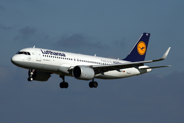 LUFTHANSA AIRBUS A320 NEO AMS RF 5K5A9900.jpg