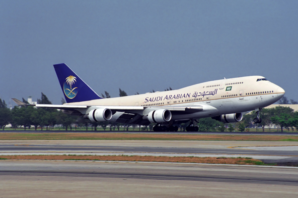 SAUDI ARABIAN BOEING 747 400 BKK RF 1609 27.jpg