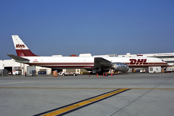 DHL DC8 73F JFK RF 1627 5.jpg