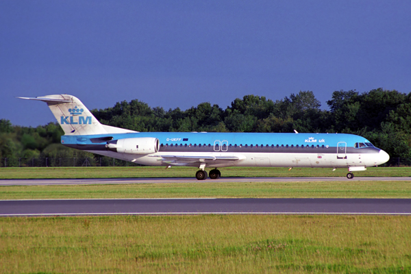 KLM UK FOKKER 100 MAN RF 1641 32.jpg