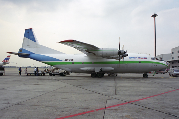 IMTREC AVIATION ANTONOV AN12F BKK RF 1687 30.jpg