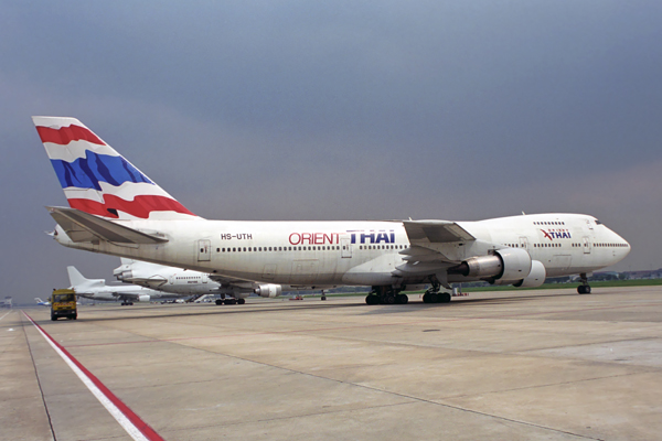 ORIENT THAI BOEING 747 200 BKK RF 1687 32.jpg