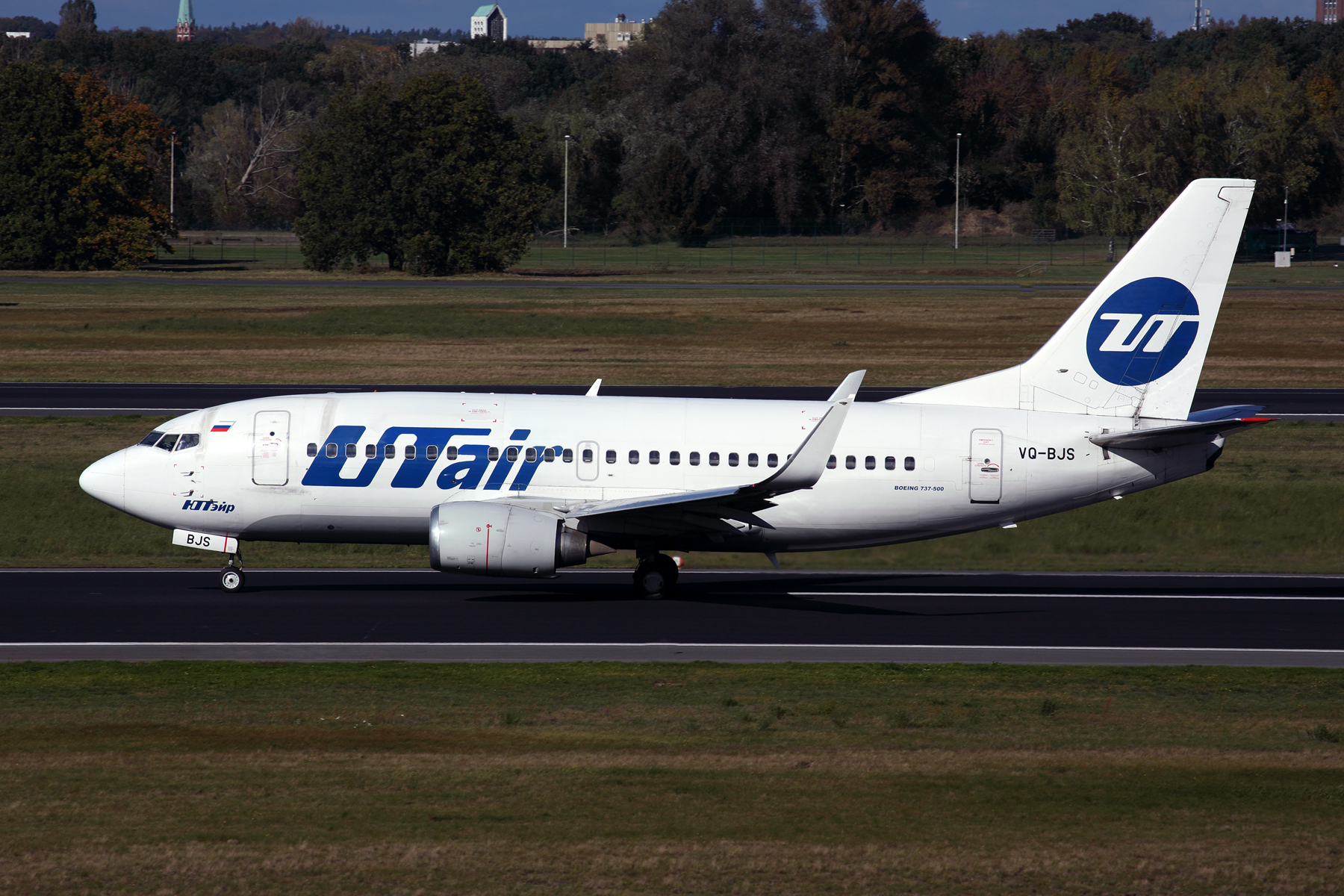 UTAIR BOEING 737 500 TXL RF 5K5A2034.jpg