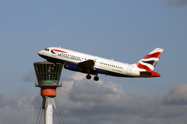 BRITISH AIRWAYS AIRBUS A319 LHR RF 5K5A1157.jpg